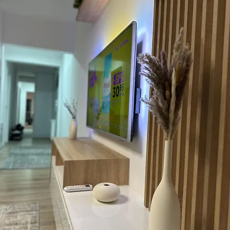 Dbr -dobrinja Sarajevo-free Garage * Sarajevo