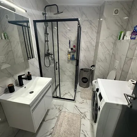 Dbr -dobrinja Sarajevo-free Garage Appartement *