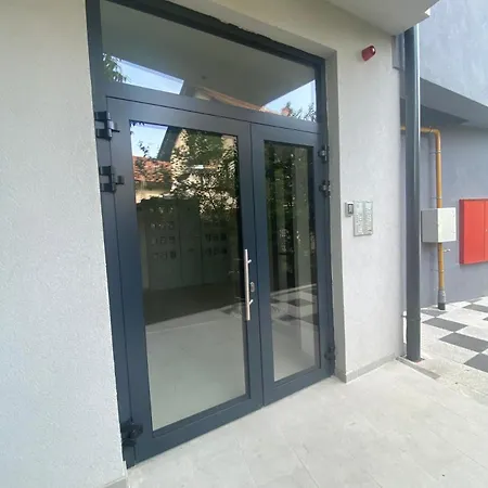 דירה Dbr -dobrinja Sarajevo-free Garage סראייבו