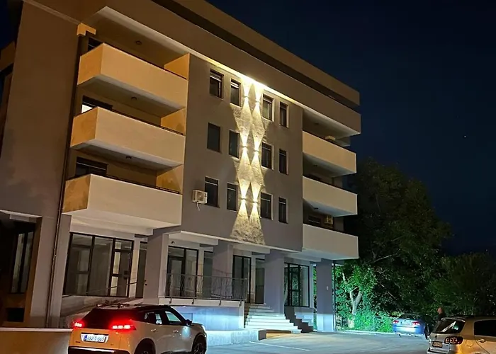 Dbr -dobrinja Sarajevo-free Garage