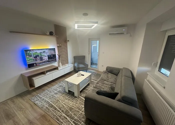 公寓 Dbr -dobrinja Sarajevo-free Garage 塞拉耶佛